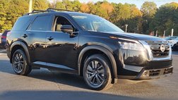 2022 Nissan Pathfinder SV