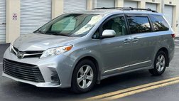 2018 Toyota Sienna LE