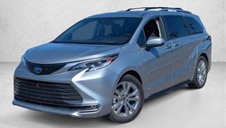 2021 Toyota Sienna Platinum 7-Passenger
