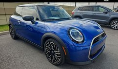 2025 MINI Hardtop Cooper S Signature Trim
