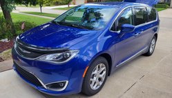 2020 Chrysler Pacifica Touring