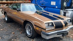 1976 Oldsmobile Cutlass Rare S' 4 speed with the 455 Eng... VERY FAST!