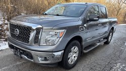 2017 Nissan Titan SV