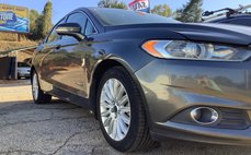 2016 Ford Fusion Hybrid SE