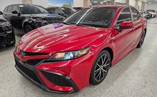 2021 Toyota Camry Hybrid SE