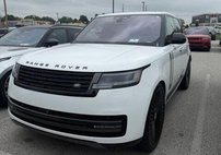 2023 Land Rover Range Rover P400 SE