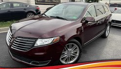 2017 Lincoln MKT Elite