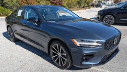 2023 Volvo S60 Recharge T8 Core Dark Theme