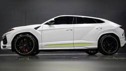 2022 Lamborghini Urus Base