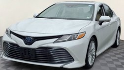 2019 Toyota Camry Hybrid XLE