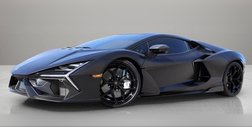 2025 Lamborghini Revuelto Base