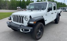 2023 Jeep Gladiator Sport S