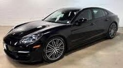 2022 Porsche Panamera 4