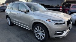 2016 Volvo XC90 T8 eAWD Momentum