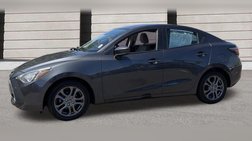 2019 Toyota Yaris LE