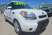 2011 Kia Soul +