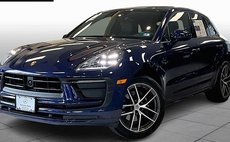 2024 Porsche Macan T