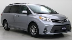 2018 Toyota Sienna XLE