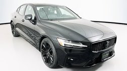 2024 Volvo S60 B5 Plus Black Edition