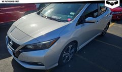 2022 Nissan LEAF SV