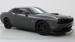 2016 Dodge Challenger 392 HEMI Scat Pack Shaker