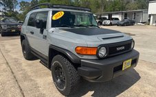 2013 Toyota FJ Cruiser Base