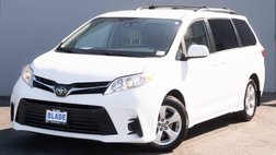 2020 Toyota Sienna LE Auto Access Seat