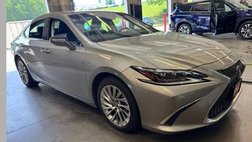 2020 Lexus ES 300h Luxury