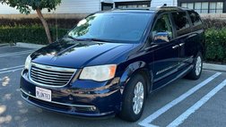 2014 Chrysler Town and Country Touring