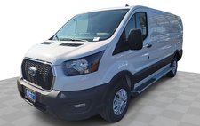 2024 Ford Transit 250