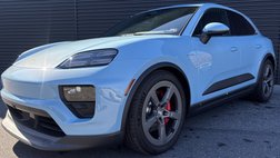 2025 Porsche Macan 4S Electric