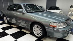 2005 Lincoln Town Car Signature