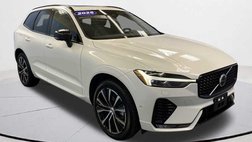 2025 Volvo XC60 B5 Plus Dark Theme