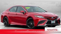 2022 Toyota Camry Hybrid XSE