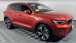 2024 Volvo XC40 B5 Plus Bright Theme