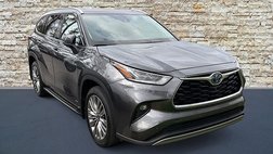 2023 Toyota Highlander Hybrid Platinum