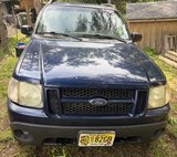 2004 Ford Explorer Sport Trac XLT