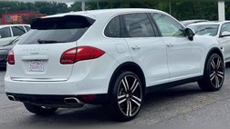 2014 Porsche Cayenne Standard