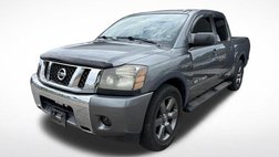 2015 Nissan Titan SV