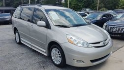2010 Toyota Sienna XLE