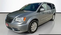 2016 Chrysler Town and Country Touring