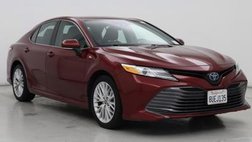 2020 Toyota Camry Hybrid XLE