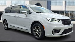 2024 Chrysler Pacifica Hybrid Pinnacle