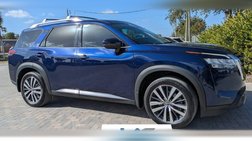 2022 Nissan Pathfinder Platinum