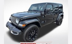2025 Jeep Wrangler Sahara 4WD