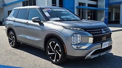2023 Mitsubishi Outlander SE