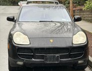 2004 Porsche Cayenne Tiptronic