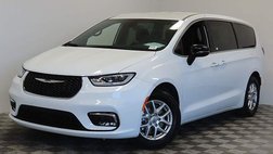 2024 Chrysler Pacifica Touring