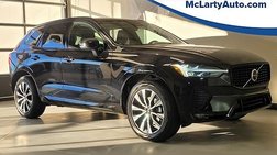 2025 Volvo XC60 B5 Plus Dark Theme