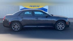 2016 Chrysler 300 S